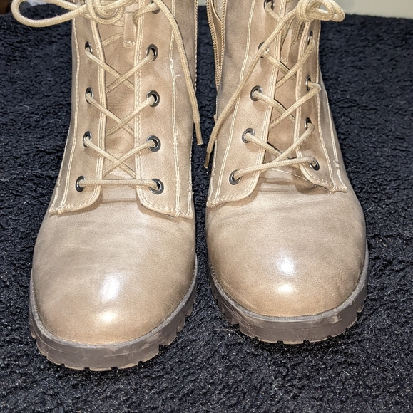 Wide Lace-Up Combat Booties - Addition Elle - Picture 4 of 7